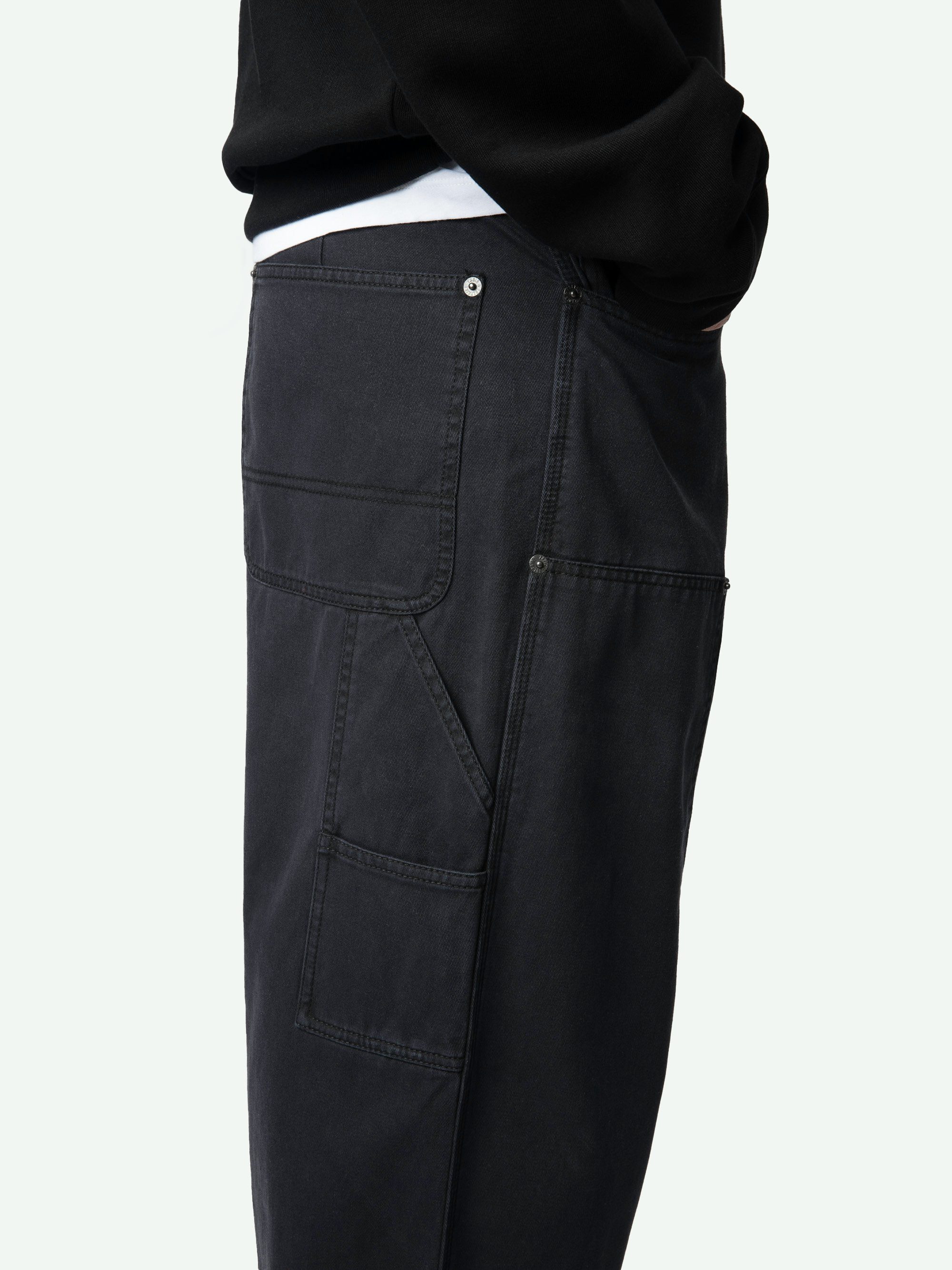 Perry Hose - Arbeiter-Stil Hose mit Patch vorne und Nieten-Details.